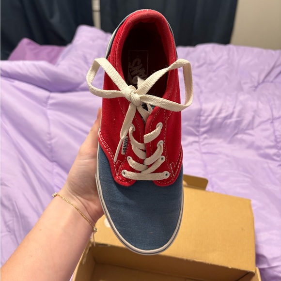 super cute blue & red vans women’s 5 3Y - Picture 3 of 7